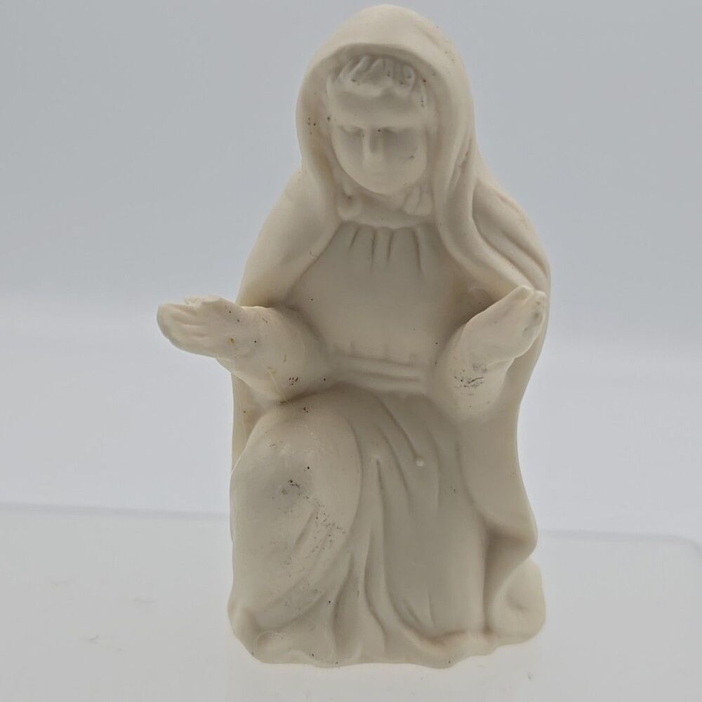 White Ceramic Nativity Scene Holly Mary 3" Figurine  Unbranded Replacement